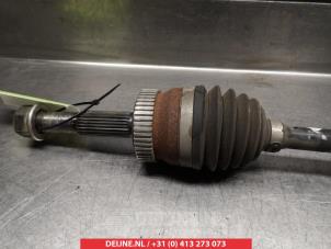 Nissan Juke Antriebswelle links hinten O374819 foto 2