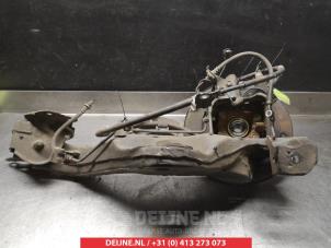 Nissan Juke Achsschenkel rechts hinten O382949 foto 2