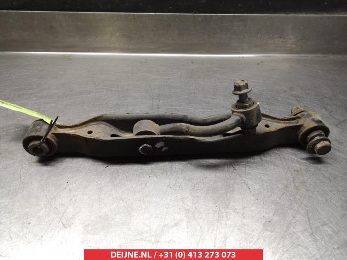 Nissan Juke Querlenker links hinten O383365