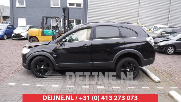 Chevrolet Captiva Tür 4-türig links hinten O284620