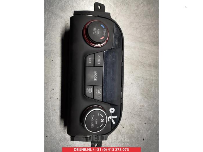 Suzuki SX-4 Heater control panel O306197