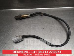 Gebruikte Lambda Sonde Suzuki SX4 (EY/GY) 1.6 16V 4x2 Prijs € 35,00 Margeregeling aangeboden door V.Deijne Jap.Auto-onderdelen BV