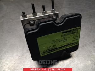 Toyota Aygo ABS Pomp O338541 foto 2