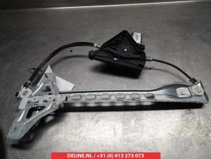 Toyota Aygo Window mechanism 4-door, front right O277136 photo 2