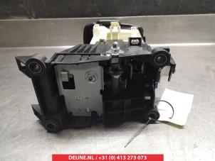 Toyota Aygo Automatic gear selector O374244 photo 3