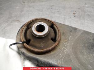 Kia Venga Draagarm onder links-voor O381346 foto 2