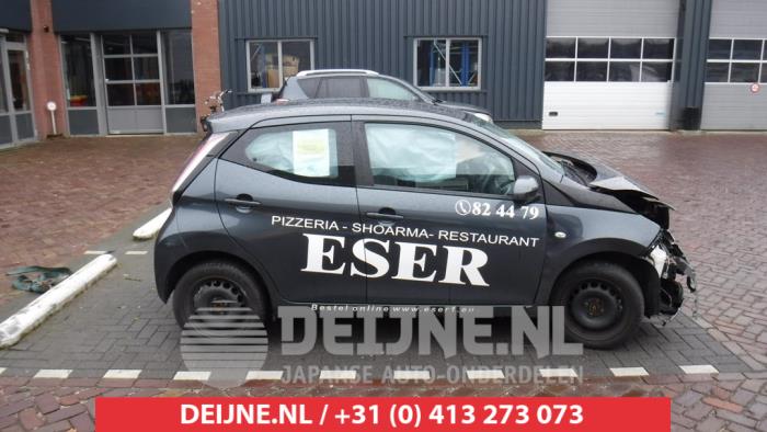 Toyota Aygo Portier 4Deurs rechts-achter O286797