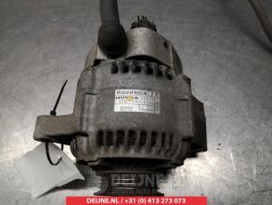 Gebruikte Dynamo Honda HR-V (GH) 1.6 16V 4x2 Prijs € 35,00 Margeregeling aangeboden door V.Deijne Jap.Auto-onderdelen BV