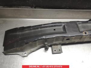 Mitsubishi Grandis Front bumper frame O264882 photo 2