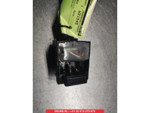 Mazda 3 Wiper switch O309428 photo 3