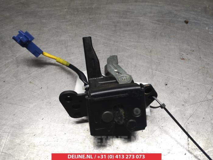 Toyota Yaris Slotmechaniek Achterklep O296834