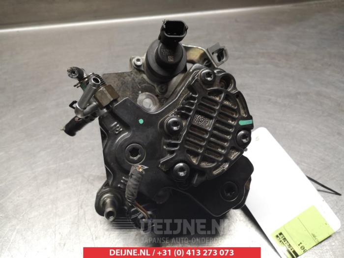 Gebruikte Brandstofpomp Mechanisch Toyota Auris (E18) 1.4 D-4D-F 16V Prijs € 450,00 Margeregeling aangeboden door V.Deijne Jap.Auto-onderdelen BV