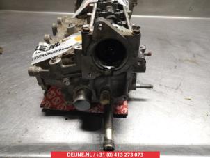 Toyota Yaris Zylinderkopf O352411 foto 3
