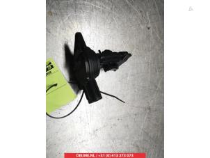 Toyota Hilux Luchthoeveelheidsmeter O343106 foto 2