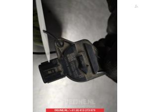 Toyota Hilux Luchthoeveelheidsmeter O343106 foto 3