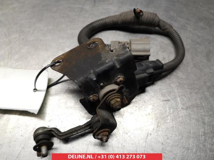 Toyota Avensis Xenon height adjustment O266906
