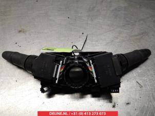 Mitsubishi Outlander Steering column stalk O308809 photo 2