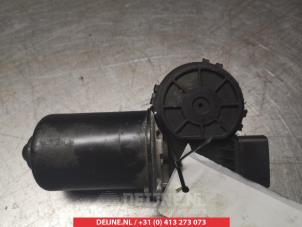 Hyundai Coupe Front wiper motor O348562 photo 2