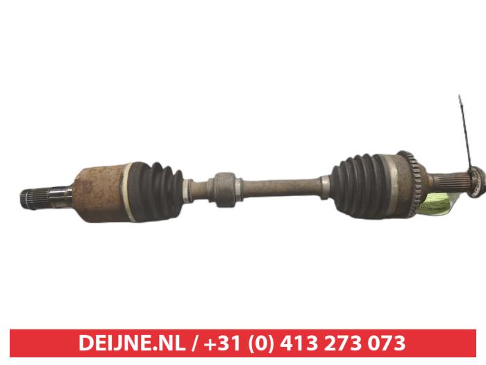 Gebruikte Steekas links-voor Mazda 6 (GG12/82) 2.0 CiDT 16V Prijs € 50,00 Margeregeling aangeboden door V.Deijne Jap.Auto-onderdelen BV