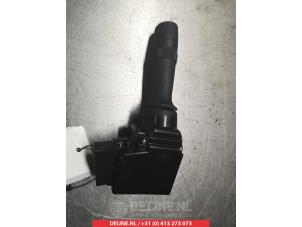 Toyota Rav-4 Wiper switch O310465 photo 2
