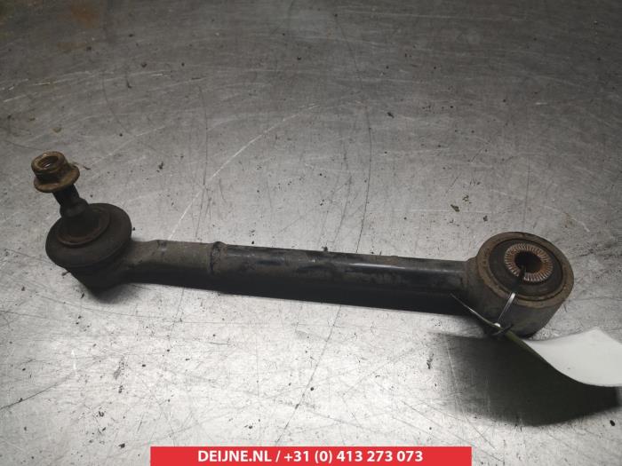 Toyota Rav-4 Draagarm links-achter O383945