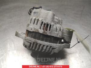 Gebruikte Alternator Suzuki Swift (ZA/ZC/ZD) 1.2 16V Prijs € 40,00 Margeregeling aangeboden door V.Deijne Jap.Auto-onderdelen BV
