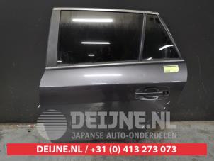 Toyota Avensis Portier 4Deurs links-achter O285845 foto 3