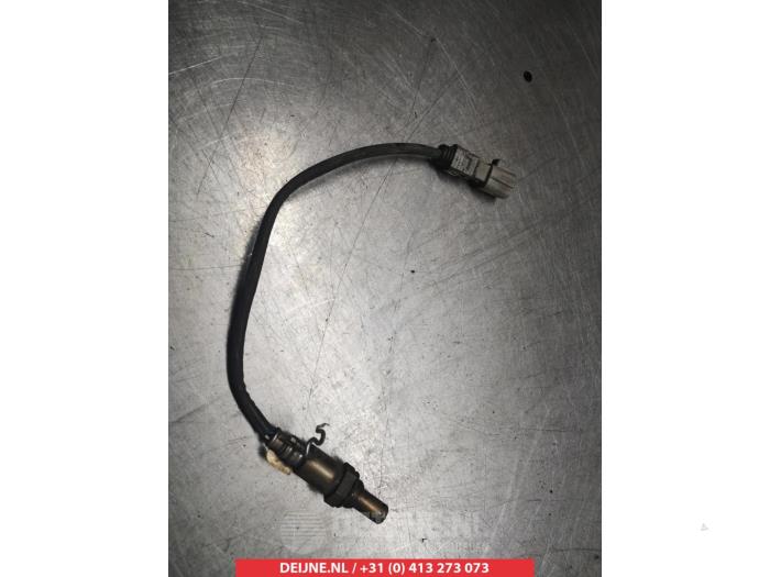 Gebruikte Lambda Sonde Toyota Avensis Wagon (T25/B1E) 2.2 D-4D 16V D-CAT Prijs € 15,00 Margeregeling aangeboden door V.Deijne Jap.Auto-onderdelen BV