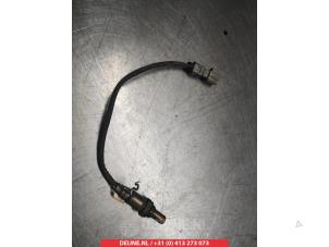 Gebruikte Lambda Sonde Toyota Avensis Wagon (T25/B1E) 2.2 D-4D 16V D-CAT Prijs € 15,00 Margeregeling aangeboden door V.Deijne Jap.Auto-onderdelen BV