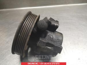 Daewoo Kalos Power steering pump O331402 photo 3