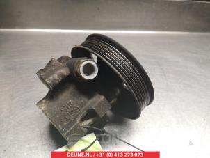 Daewoo Kalos Power steering pump O331402 photo 2