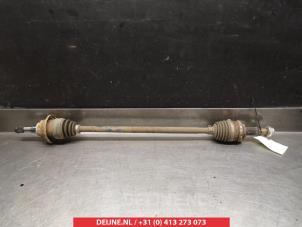 Gebruikte Aandrijfas rechts-achter Mazda CX-5 I (KE,GH) 2.2 Skyactiv D 150 16V 4WD Prijs € 100,00 Margeregeling aangeboden door V.Deijne Jap.Auto-onderdelen BV