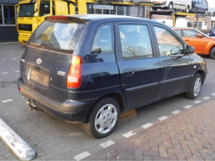 Hyundai Matrix Tür 4-türig rechts vorne O273068