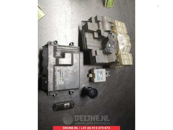 Gebruikte Computer Motormanagement Mazda CX-5 I (KE,GH) 2.2 SkyActiv-D 16V 2WD Prijs € 150,00 Margeregeling aangeboden door V.Deijne Jap.Auto-onderdelen BV