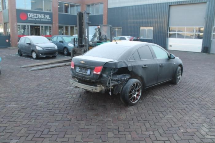 Chevrolet Cruze Achterklep O295540