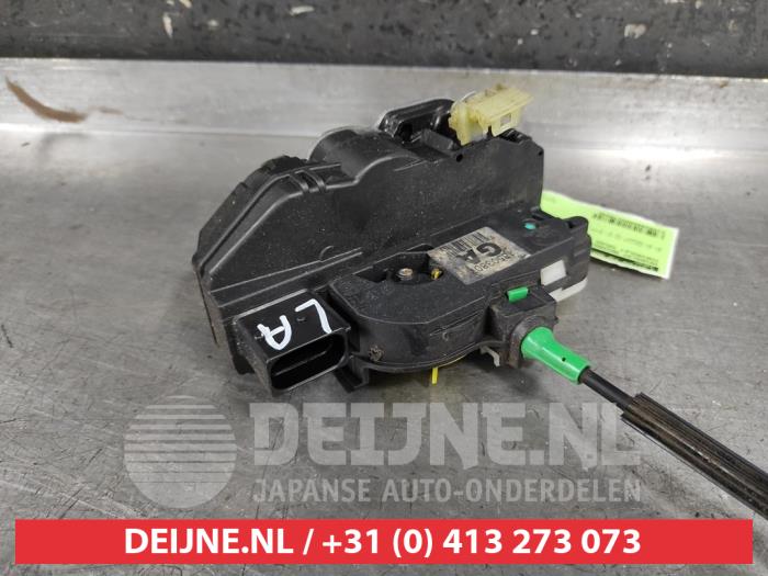Chevrolet Cruze Deurslot Mechaniek 4Deurs links-achter O279940