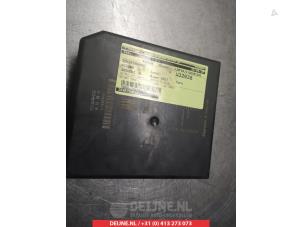 Nissan Qashqai Fuse box O350277 photo 2