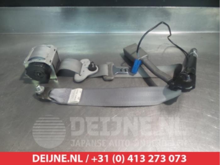 Mazda 3 Sicherheitsgurt rechts vorne O315035