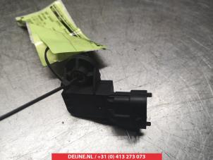 Gebruikte Map Sensor (inlaatspruitstuk) Nissan Qashqai (J11) 1.2 DIG-T 16V Prijs € 30,00 Margeregeling aangeboden door V.Deijne Jap.Auto-onderdelen BV