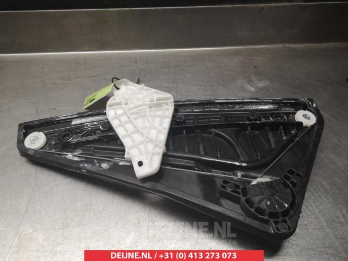 Hyundai Veloster Ruitmechaniek 4Deurs links-voor O275602