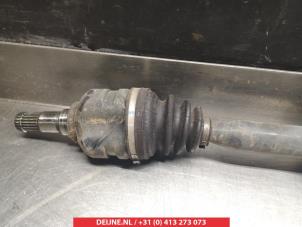 Toyota Auris Front drive shaft, right O320230 photo 2