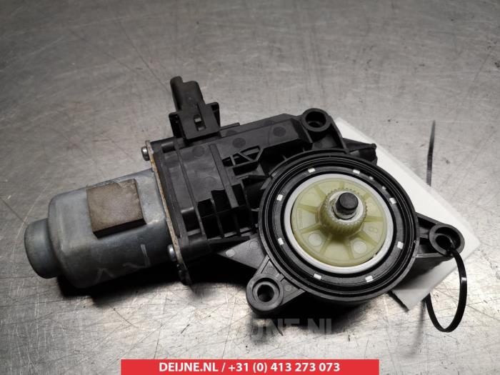 Hyundai I30 Raammotor Portier O292108