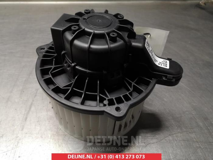 Hyundai I30 Kachel Ventilatiemotor O366997