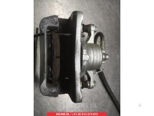 Suzuki Swift Remklauw (Tang) links-voor O325539 foto 2