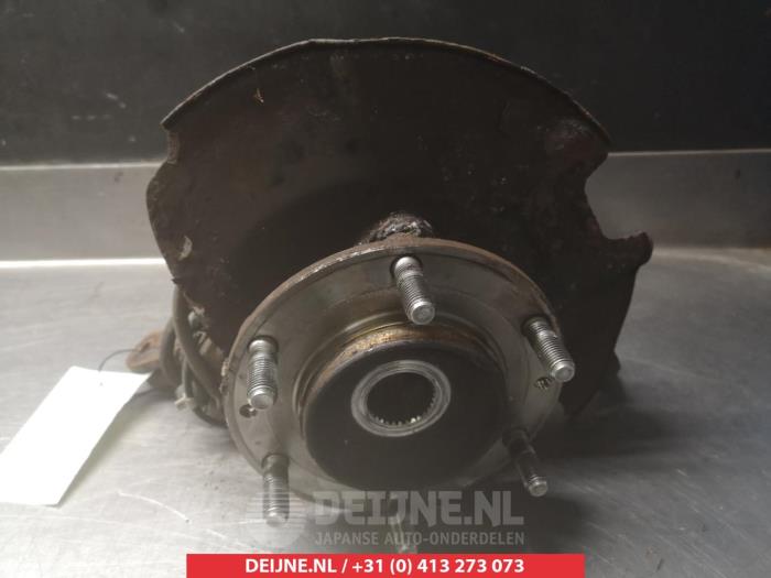 Kia Carnival Fusee rechts-voor O323685
