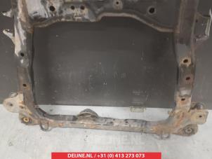 Kia Carnival Subframe O316708 photo 3