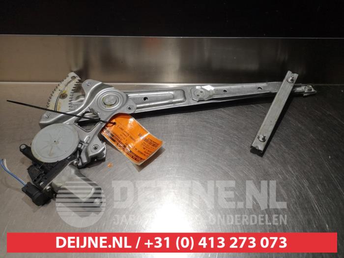 Daihatsu Sirion Fenstermechanik 4-türig links vorne O275932
