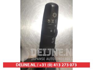 Nissan X-Trail Combischakelaar Stuurkolom O308520 foto 2