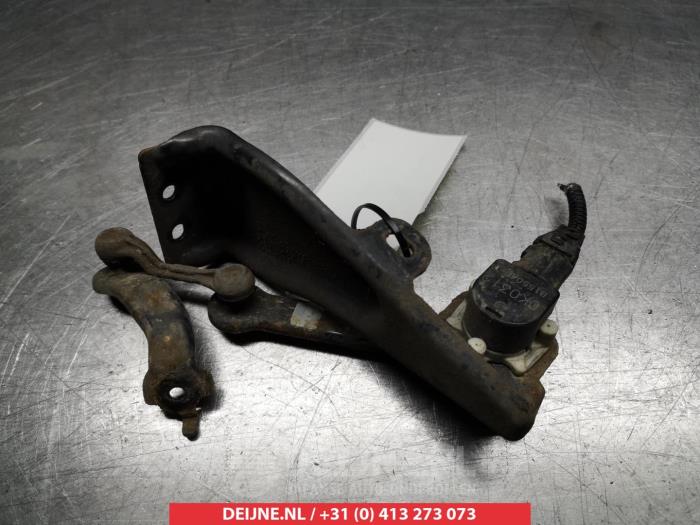 Toyota Prius Xenon Höhenregler O266909