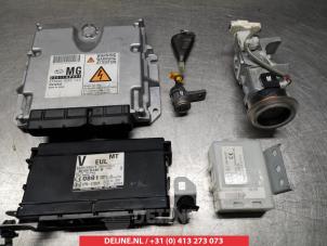Subaru Legacy Kontaktslot+Sleutel O335216 foto 3